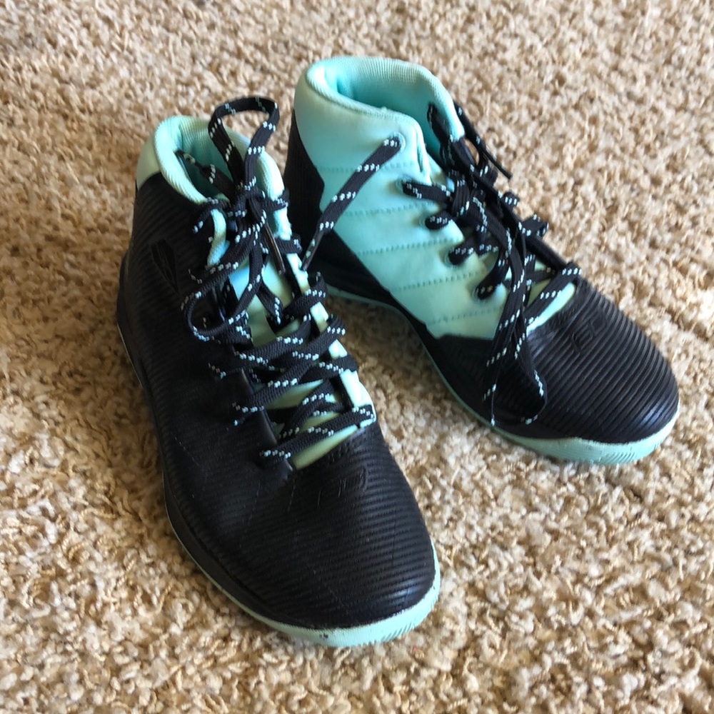 Girls Steph Curry Girls sz 2y